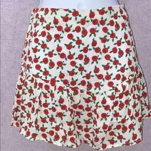 Zara New Rosebud Skort Medium